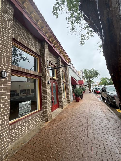 820 S Austin Ave, Georgetown, TX, 78626-5820 | Card Image
