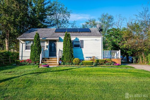 174 Runyon Ave, Somerset, NJ, 08873-1945 | Card Image