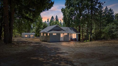 675 Ridge Rd, Mokelumne Hill, CA, 95245-9636 | Card Image