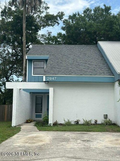 2947 Bayshore Dr E, Jacksonville, FL, 32233-2322 | Card Image