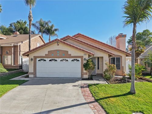 7765 Morningside Ln, Highland, CA, 92346-5842 | Card Image