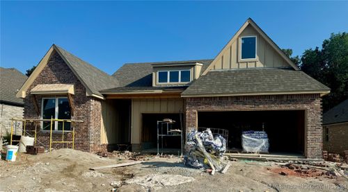 807 E Jacksonville Street, Broken Arrow, OK, 74012 | Card Image