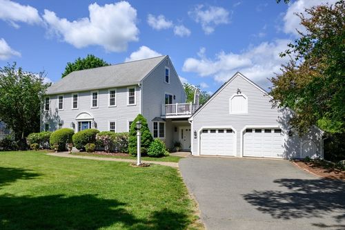 1051 Randolph Ave, Milton, MA, 02186-5263 | Card Image