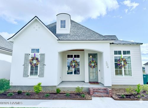 504 Broyles St, Youngsville, LA, 70592-7026 | Card Image