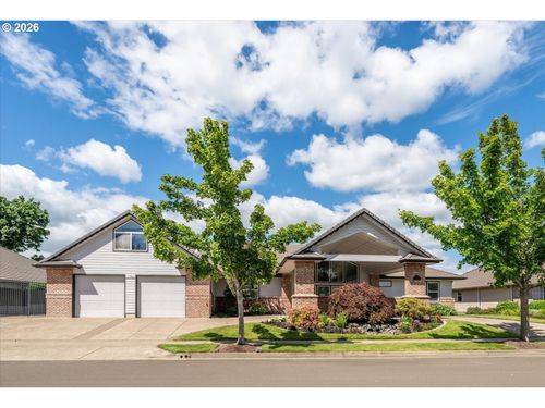 906 Mckenzie Crest Dr, Springfield, OR, 97477-1575 | Card Image