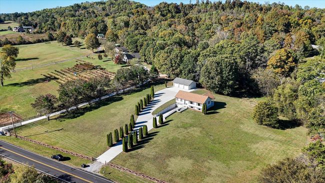 2110 Upper River Rd Ne, House other with 3 bedrooms, 2 bathrooms and 4 parking in Charleston TN | Image 43