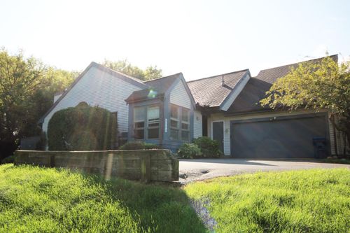 61-4505 Foxfire Trl, Portage, MI, 49024-9556 | Card Image