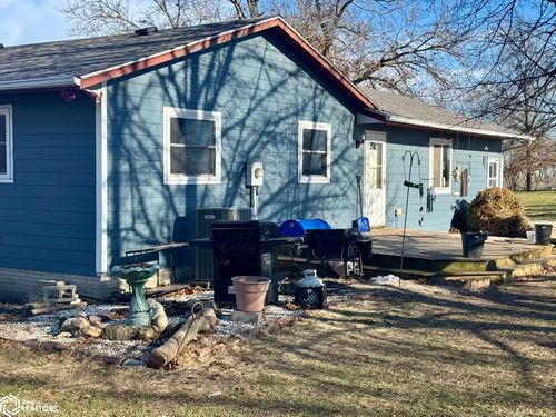 508 E Smith St, Russell, IA, 50238-1006 | Card Image