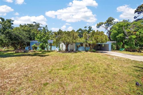 4725 N Tuttle Ave, Sarasota, FL, 34234-5025 | Card Image