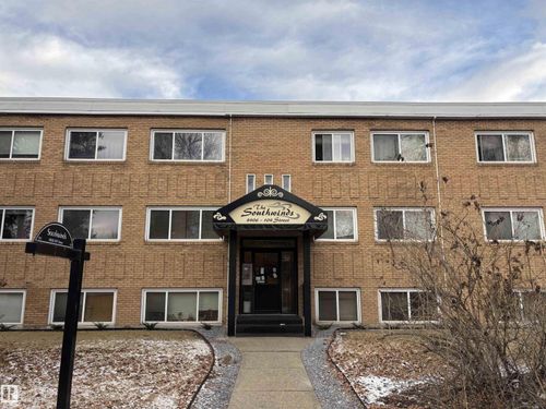 8406 104 St Nw, Edmonton, AB, T6E4G2 | Card Image