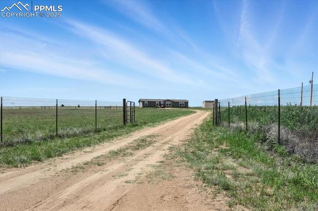 13560 Whittemore Rd, House other with 3 bedrooms, 2 bathrooms and null parking in Yoder CO | Image 38
