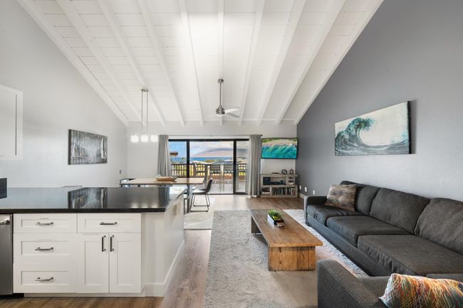 Living Room | Image 8