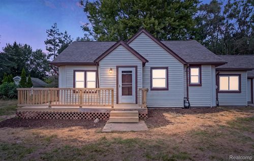 15564 Almont Rd, Allenton, MI, 48002-2900 | Card Image