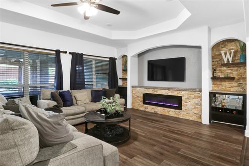 14649 Martin Creek Cv, Trophy Club, TX, 76262-3482 | Card Image