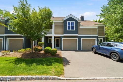 179 Northfield Rd, Bridgewater, NJ, 08807-3708 | Card Image