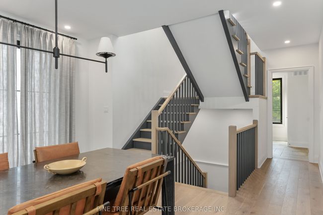 271 Codrington St, House other with 4 bedrooms, 5 bathrooms and 2 parking in Barrie ON | Image 18
