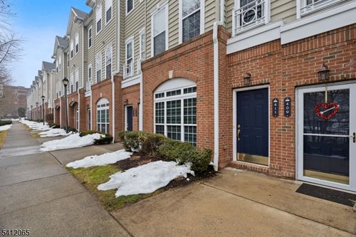 411-411 Deluca Rd, Belleville, NJ, 07109-5349 | Card Image