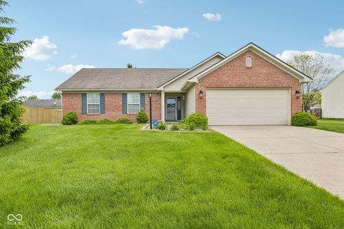 951 Tulip Way, Fortville, IN, 46040-1710 | Card Image