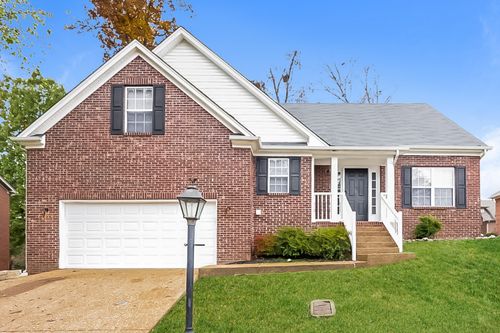 5104 Bay Overlook Dr, Hermitage, TN, 37076-3652 | Card Image
