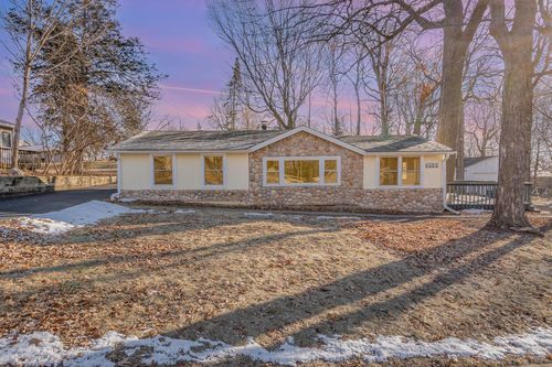 2930 Dickens Lane, Mound, MN, 55364 | Card Image