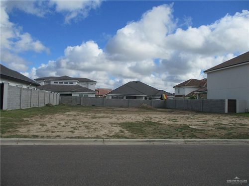 2801 Hart St, Edinburg, TX, 78539-0299 | Card Image