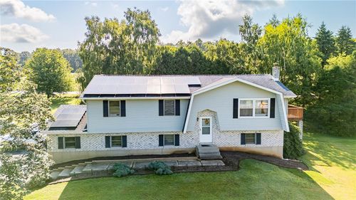 12 Manor Ln, Jim Thorpe, PA, 18229-2843 | Card Image