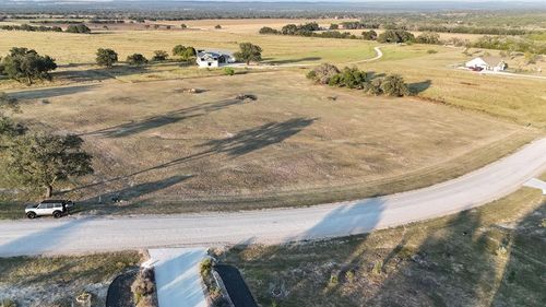114-236 Thriving Oak Dr, Fredericksburg, TX, 78624 | Card Image