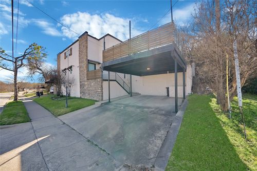 2303 Park Hill Dr, Fort Worth, TX, 76110-2203 | Card Image