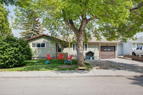 212 Hendon Dr Nw, Calgary, AB, T2K1Z2 | Card Image