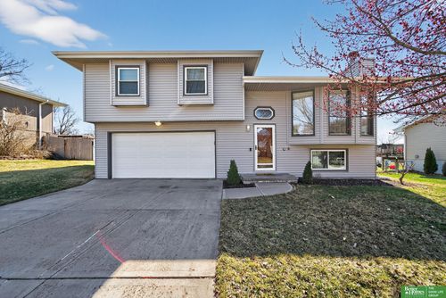 13512 Carpenter Street, Omaha, NE, 68138 | Card Image