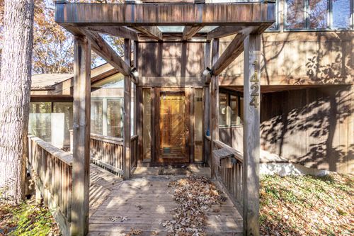 1424 Bradford Dr, Columbia, MO, 65203-2302 | Card Image