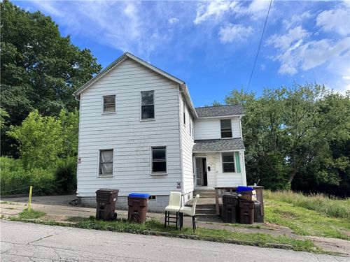 270 Liberty St, Sharon, PA, 16146-2074 | Card Image