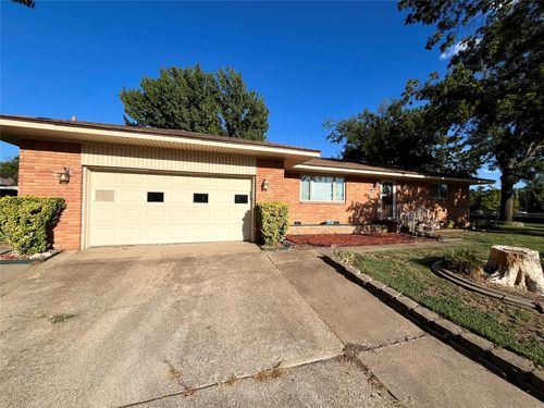3043 S Braden Avenue, Tulsa, OK, 74114 | Card Image