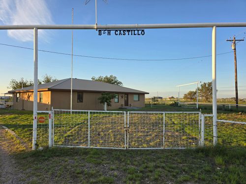 1299 County Road 220l, Denver City, TX, 79323-5721 | Card Image