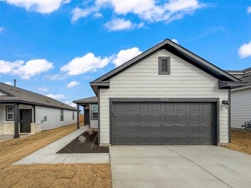 2104 Lost Timbers Dr, Conroe, TX, 77304-3228 | Card Image