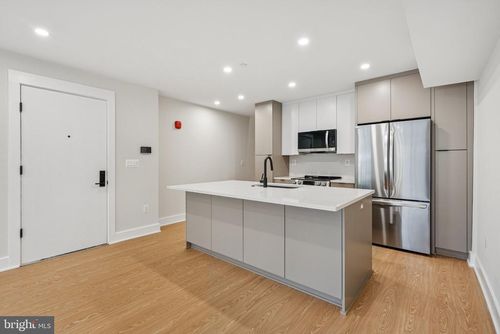 4-2134 Wisconsin Ave Nw, WASHINGTON, DC, 20007-2231 | Card Image