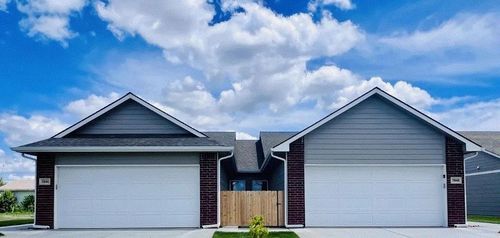 3848-3846-3848 S Bluelake St, Wichita, KS, 67215-3032 | Card Image
