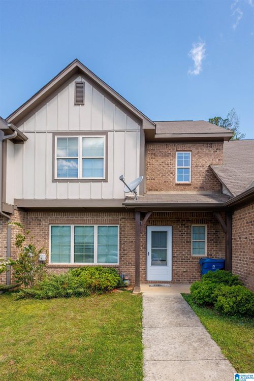 568 Polo Way, CHELSEA, AL, 35043-1116 | Card Image