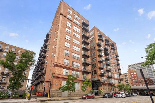 1013-500 S Clinton St, Chicago, IL, 60607-4331 | Card Image