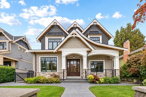 1919 Dublin St, New Westminster, BC, V3M3A4 | Card Image