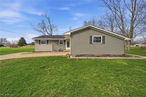 6101 Skylark St Sw, Canton, OH, 44706-3163 | Card Image