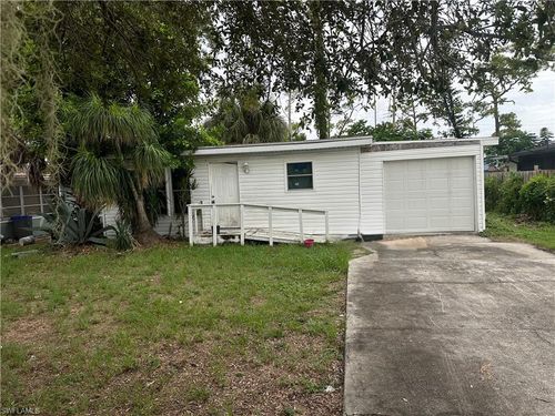 5424 8th Ave, FORT MYERS, FL, 33907-2802 | Card Image