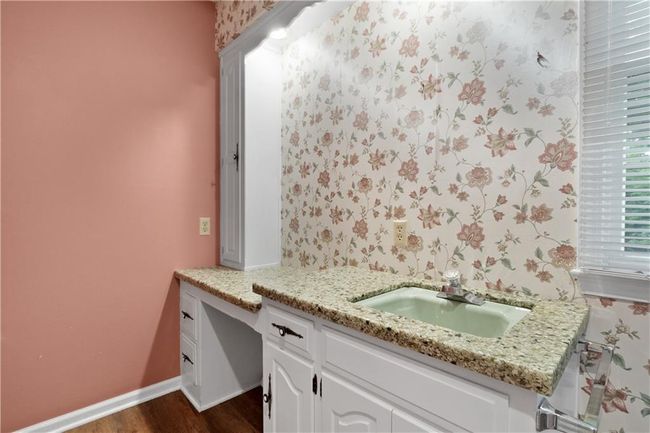 1150 Ne Colbern Rd, House other with 4 bedrooms, 5 bathrooms and null parking in Lee's Summit MO | Image 18