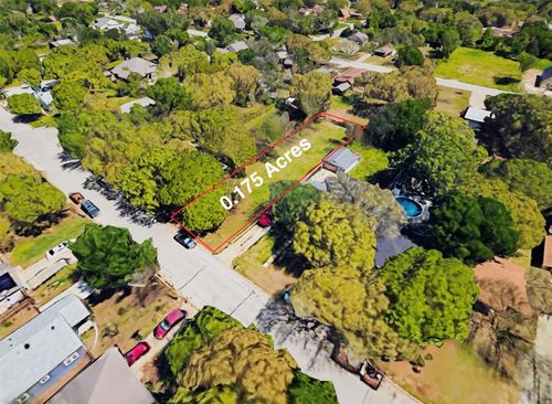 3028 Delaware Trl, Lake Worth, TX, 76135-3939 | Card Image