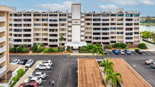 apt-212-450 Treasure Island Cswy, TREASURE ISLAND, FL, 33706-1137 | Card Image