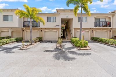 1507 - 1500 Crestwood Court S, Condo with 3 bedrooms, 2 bathrooms and null parking in Royal Palm Beach FL | Image 1