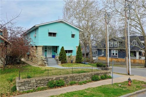 4000 Campbell St, Kansas City, MO, 64110-1114 | Card Image