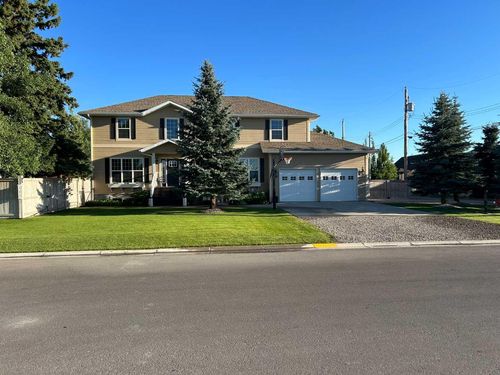 280 1 Avenue N, Magrath, AB, T0K1J0 | Card Image
