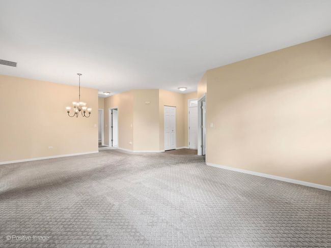 21323 - 21323 W Juniper Ln, Condo with 2 bedrooms, 2 bathrooms and 2 parking in Plainfield IL | Image 6
