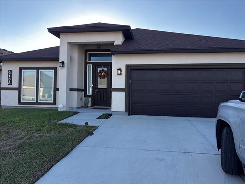 4133 Midlands St, Corpus Christi, TX, 78414-2210 | Card Image